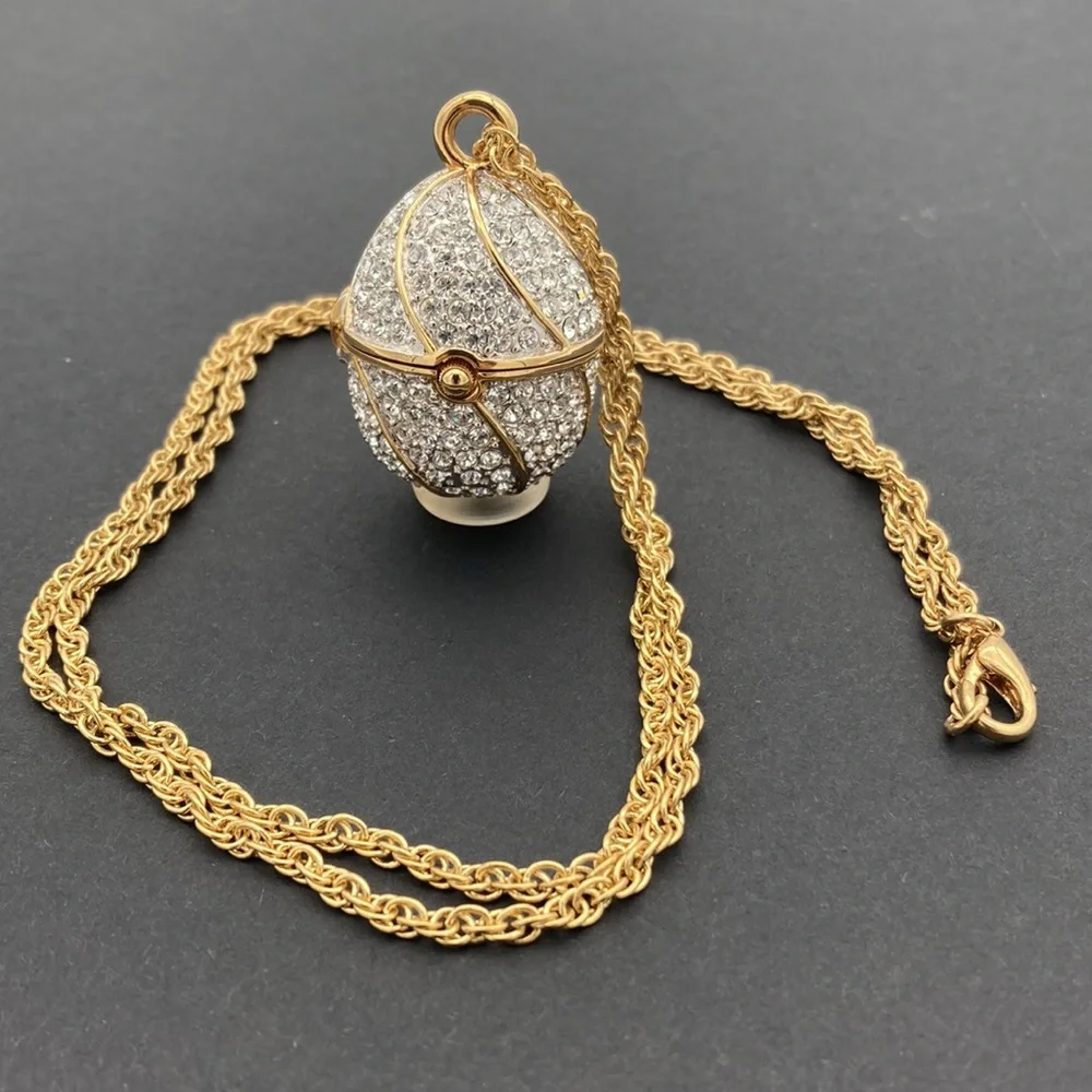 Suzanne Somers Egg Rhinestone Pendant/Watch